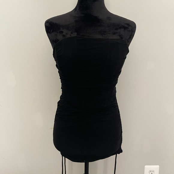 Two piece set - Picture 3 of 4